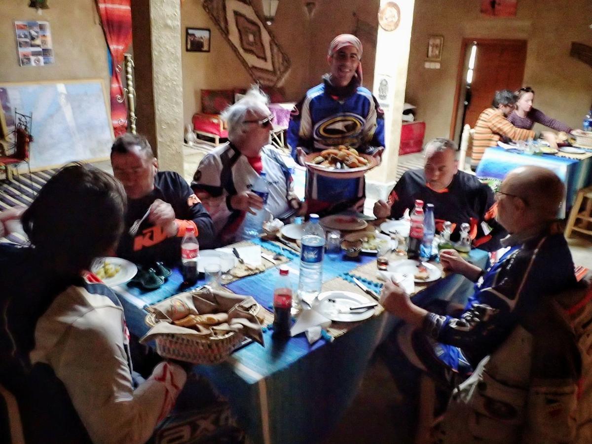 Riad Marhaba Merzane 外观 照片